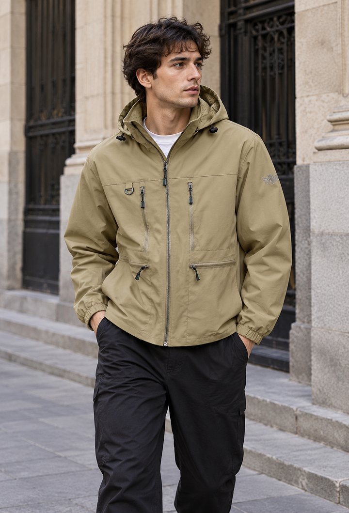 Herrenjacke im Outdoor-Stil mit verstellbarer Kapuze und vier Taschen - Ardel