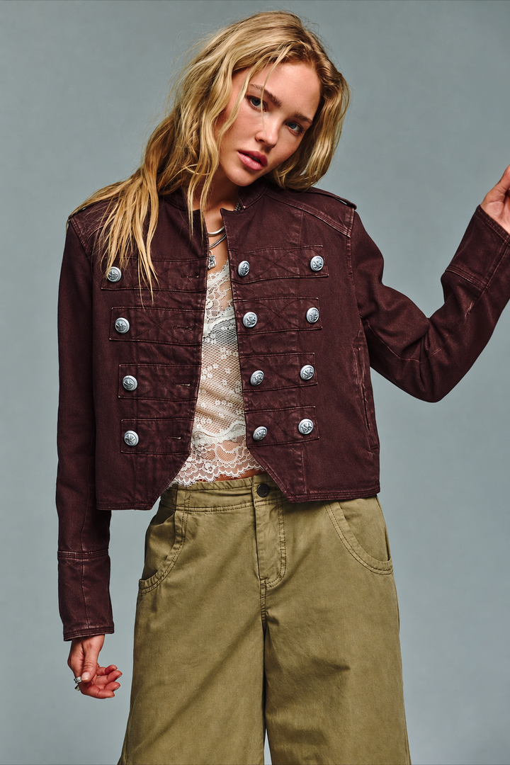 Damen kurze Jacke mit Stehkragen und dekorativen Knöpfen - Arlet