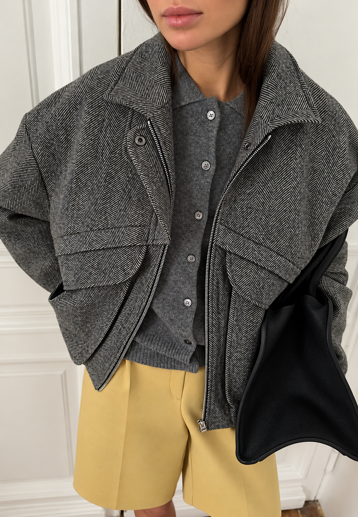 Damen Jacke mit Fischgrätmuster, Stehkragen und Reißverschluss - Saura