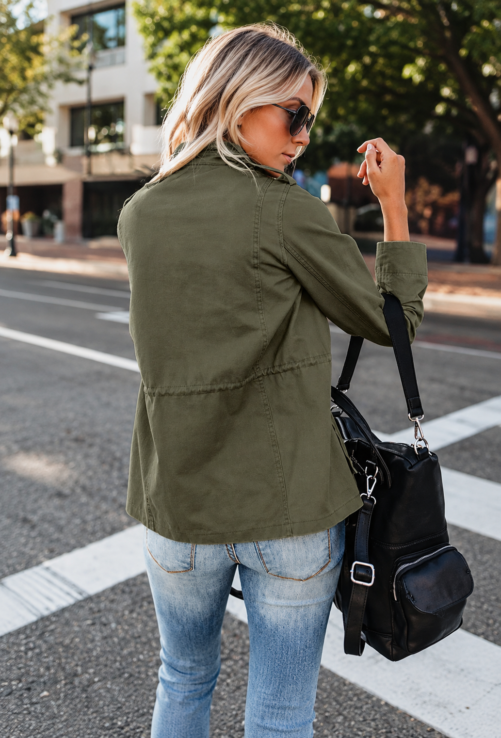 Leichte Damenjacke mit Taschen - Tilda