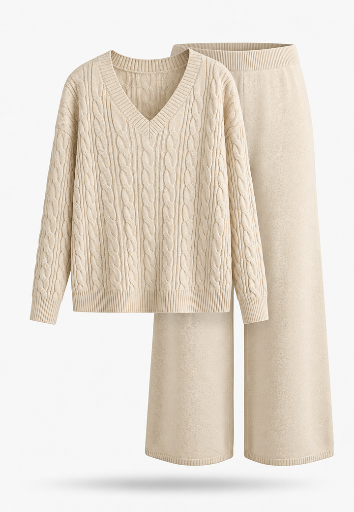 Damen-Zopfstrickset aus Pullover mit V-Ausschnitt und weiter Hose - Nélida
