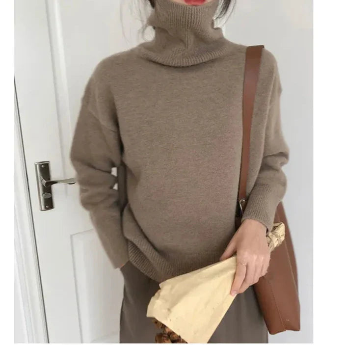 Brielle - Rollkragenpullover im Stil eines gesteppten Pullovers