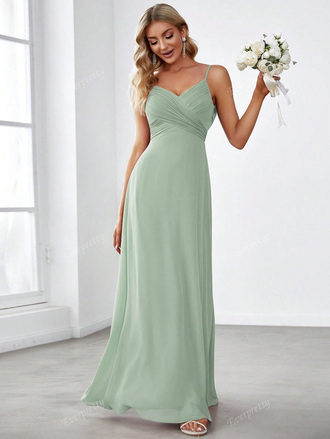 Langes elegantes Chiffonkleid mit dünnen Trägern - Estrella