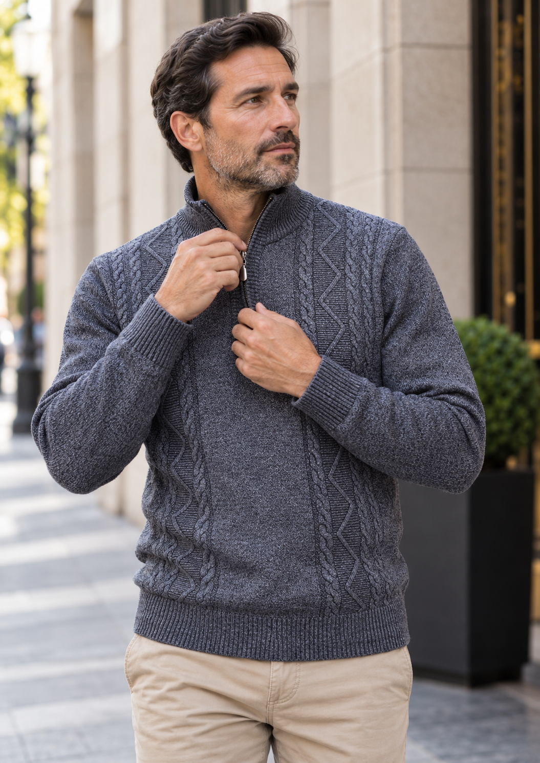 Herren-Zopfstrickpullover mit Stehkragen und halbem Reißverschluss - Beltrán