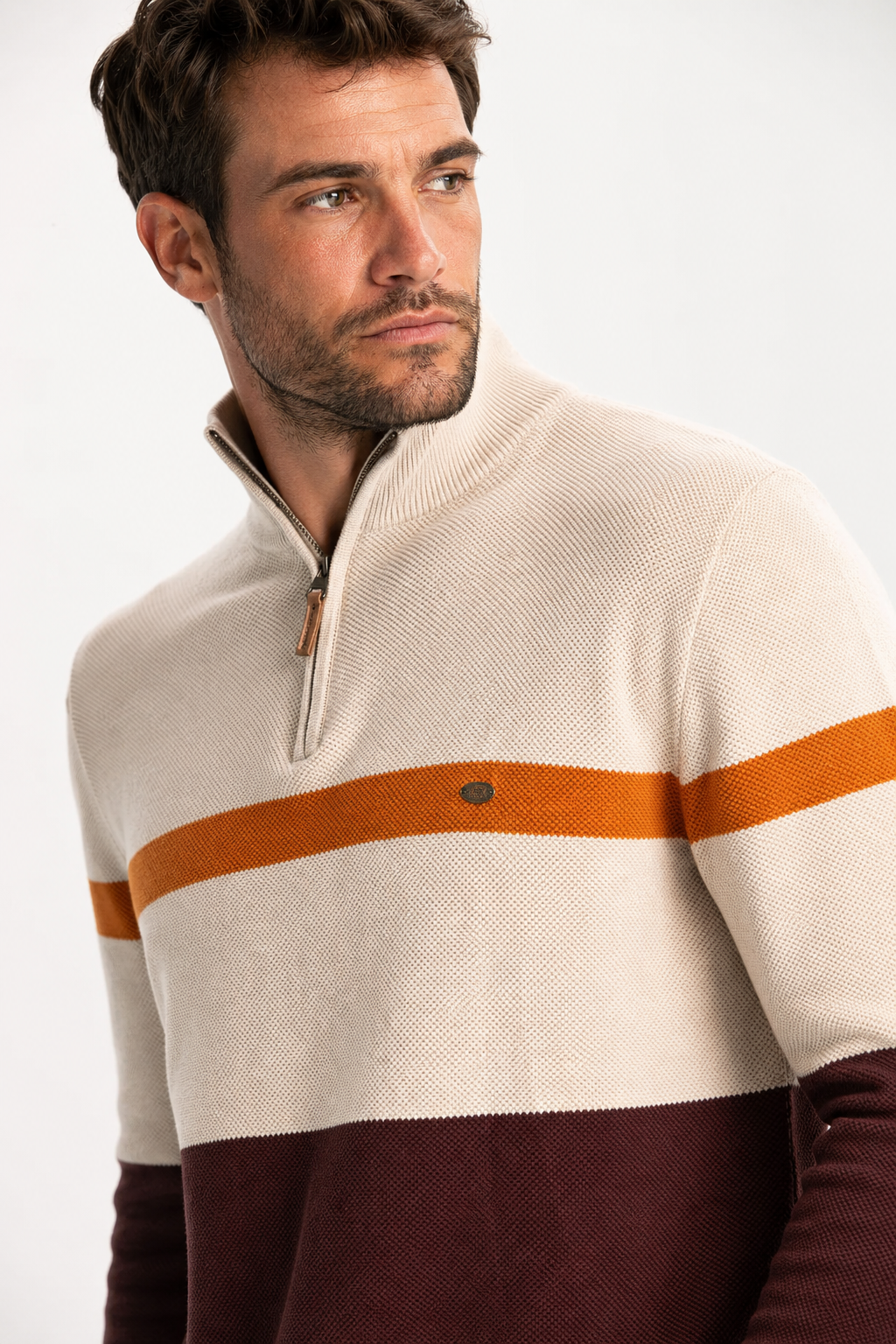 Strickpullover mit halbem Reißverschluss und Streifen – Aurel