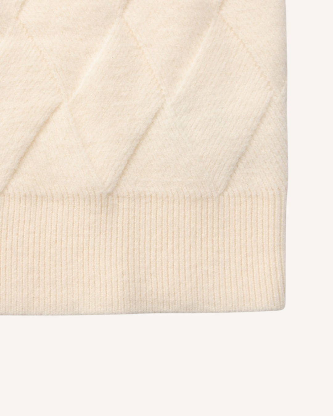 Herrenpullover mit Rundhalsausschnitt, geprägten Rauten und langen Ärmeln – Adriel