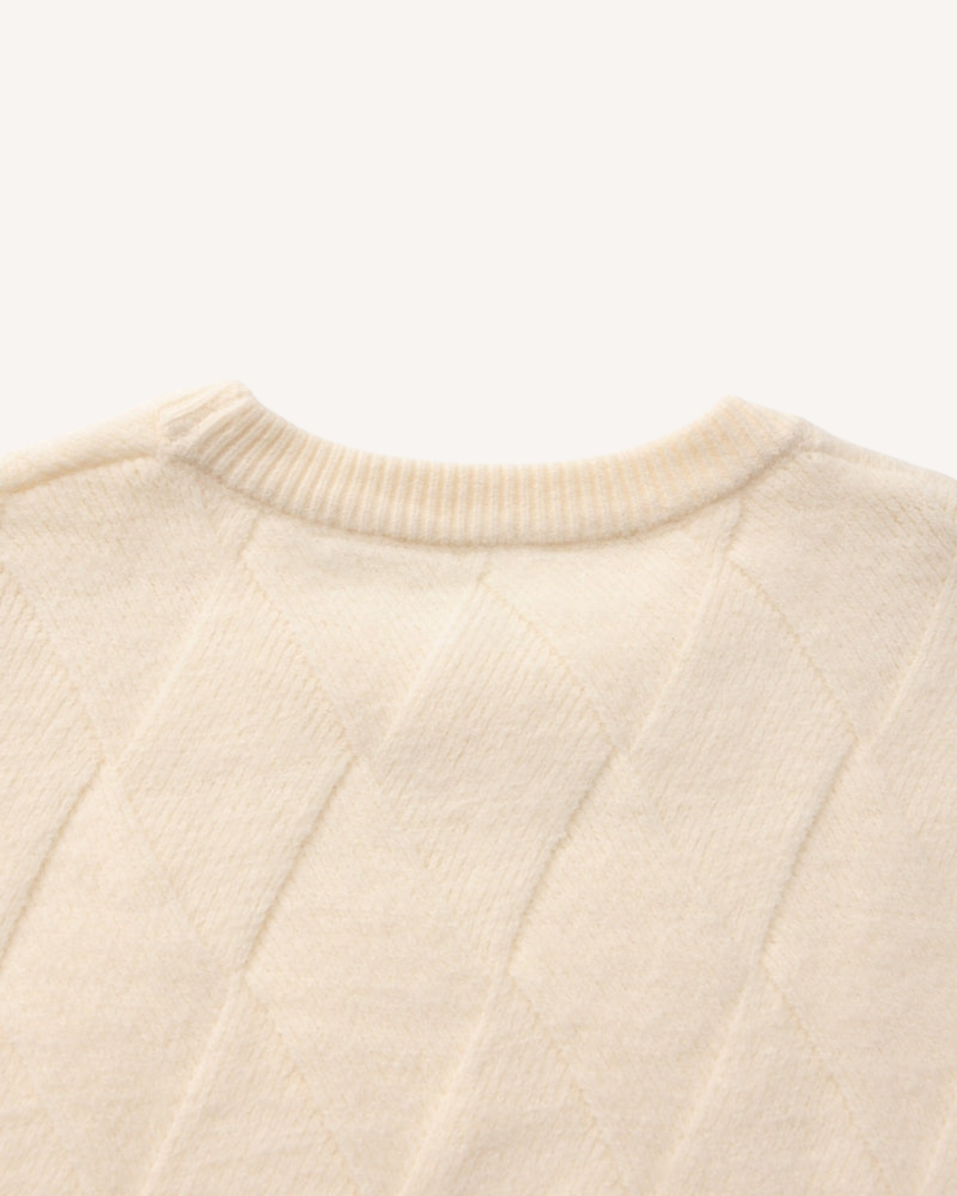 Herrenpullover mit Rundhalsausschnitt, geprägten Rauten und langen Ärmeln – Adriel