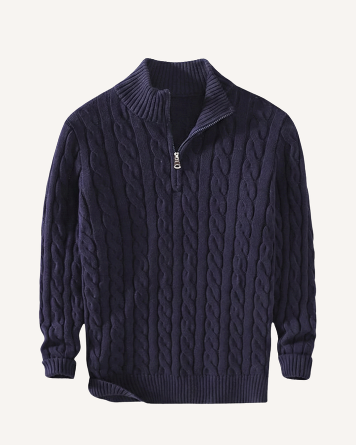 Herrenpullover mit halbem Reißverschluss, Stehkragen und Zopfmuster – Moritz