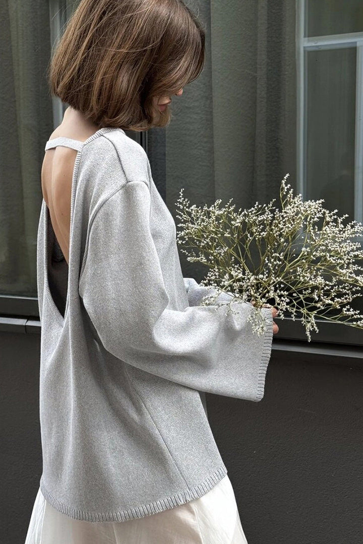 Oversize-Damenpullover mit offenem Rücken und langen Ärmeln – Mireya