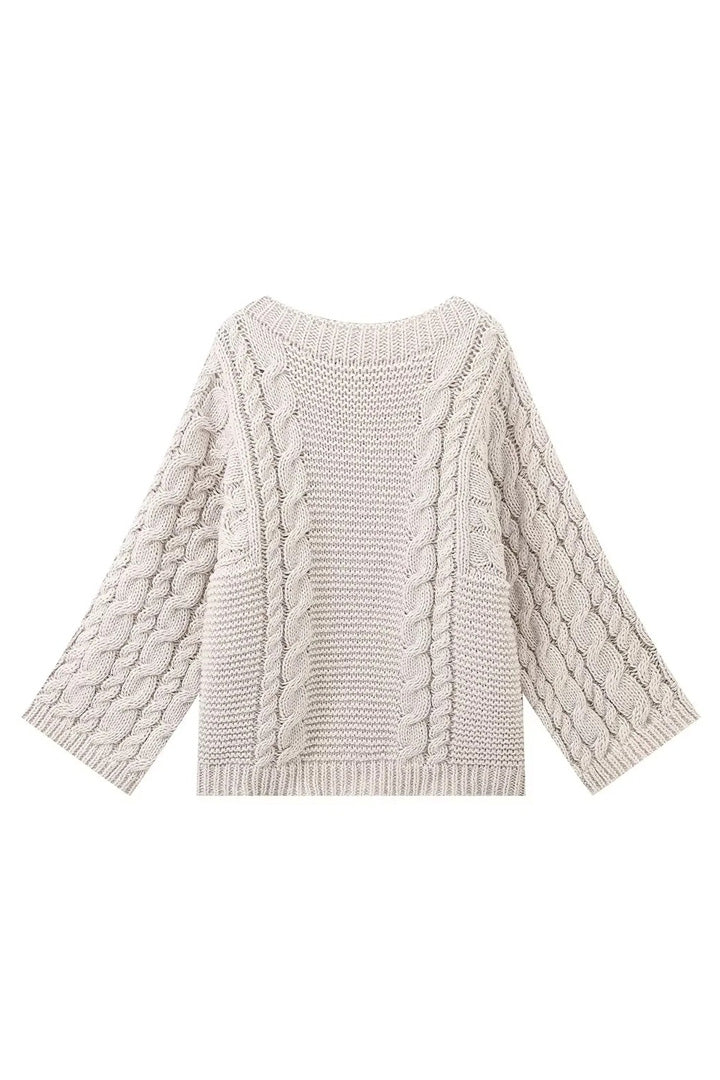 Oversize-Damenpullover mit Zopfmuster, ausgestelltem Ärmel und hohem Kragen – Nerina