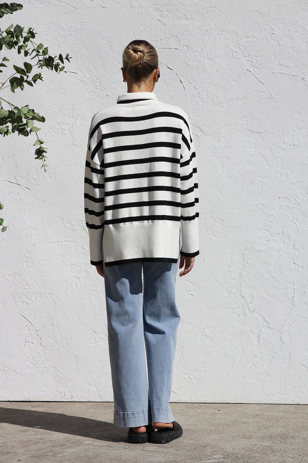 Oversize-Strickpullover für Damen mit Streifen und hohem Kragen – Runa