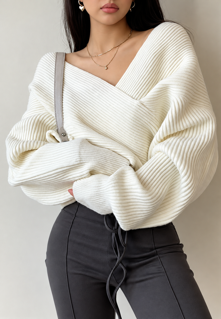 Damen-Rippstrickpullover mit Wickel-V-Ausschnitt und freien Schultern - Mirelda