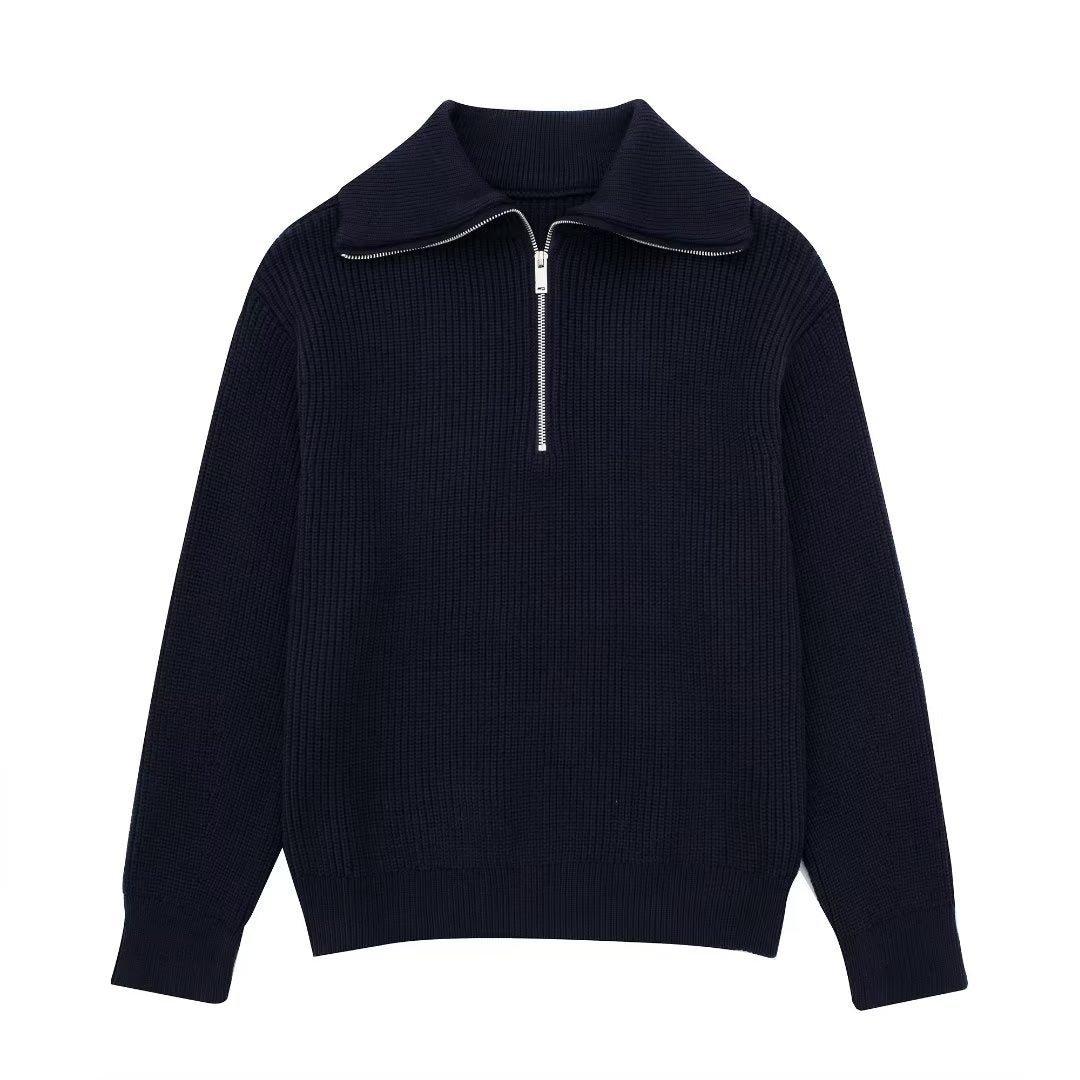 Damenpullover mit Streifen, halbem Reißverschluss und Stehkragen – Holly