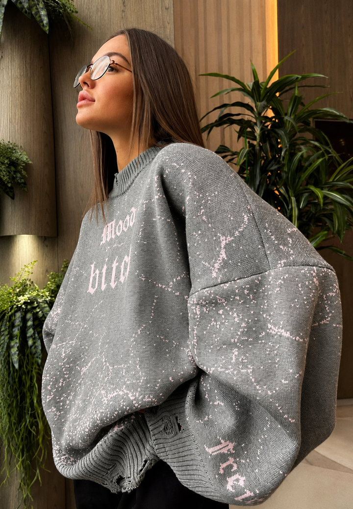 Oversize-Pullover für Damen mit grafischem Print und Zerrissen-Effekt – Liora
