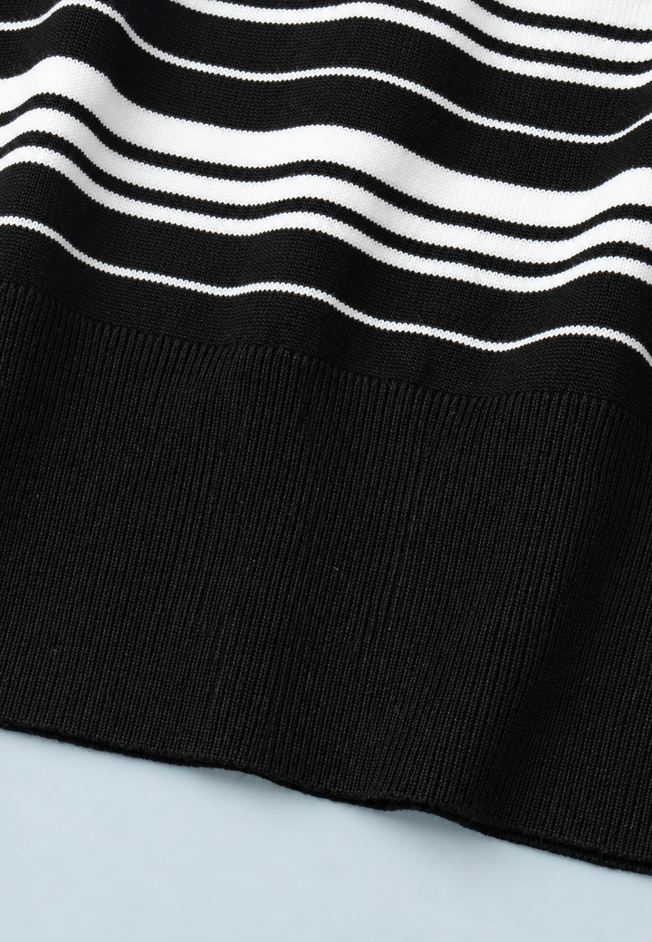 Langärmeliges Damen-Strickpoloshirt mit horizontalen Streifen und Hemdkragen - Adelma