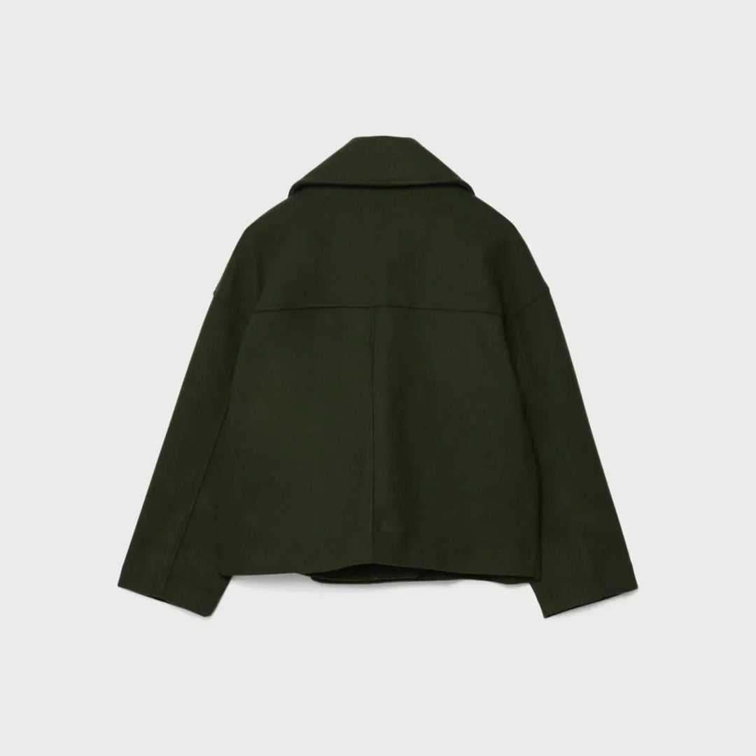Kurze Damen-Wolljacke mit doppelreihigen Knöpfen - Heidi