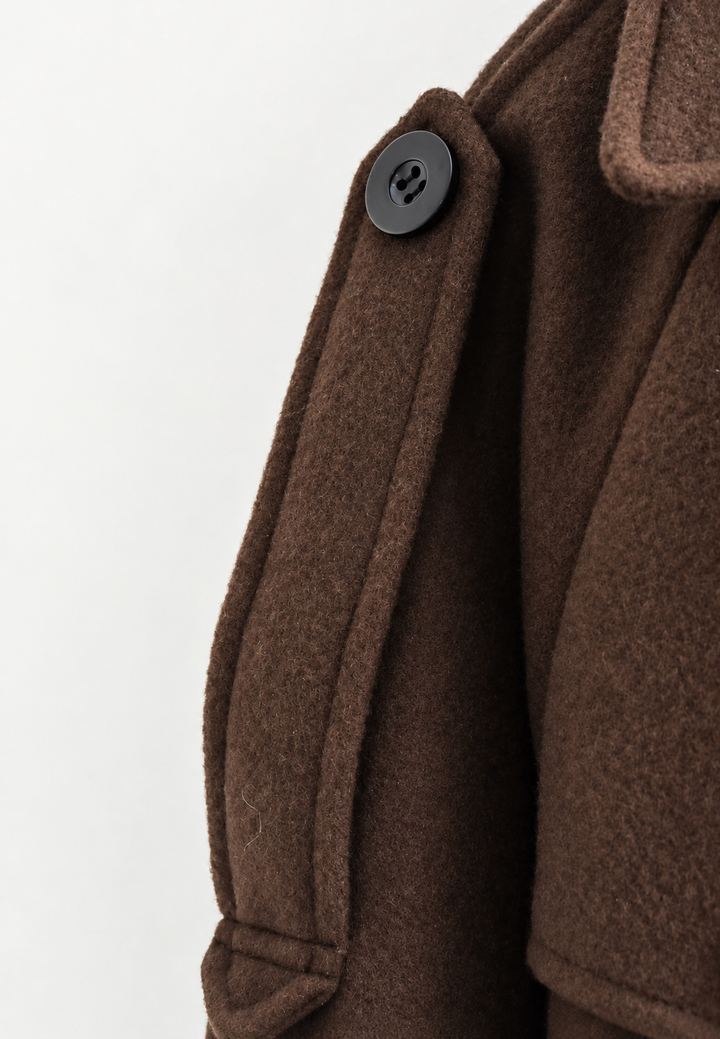 Kurzer Damen-Trenchcoat mit Gürtel und doppelter Knopfleiste – Élise