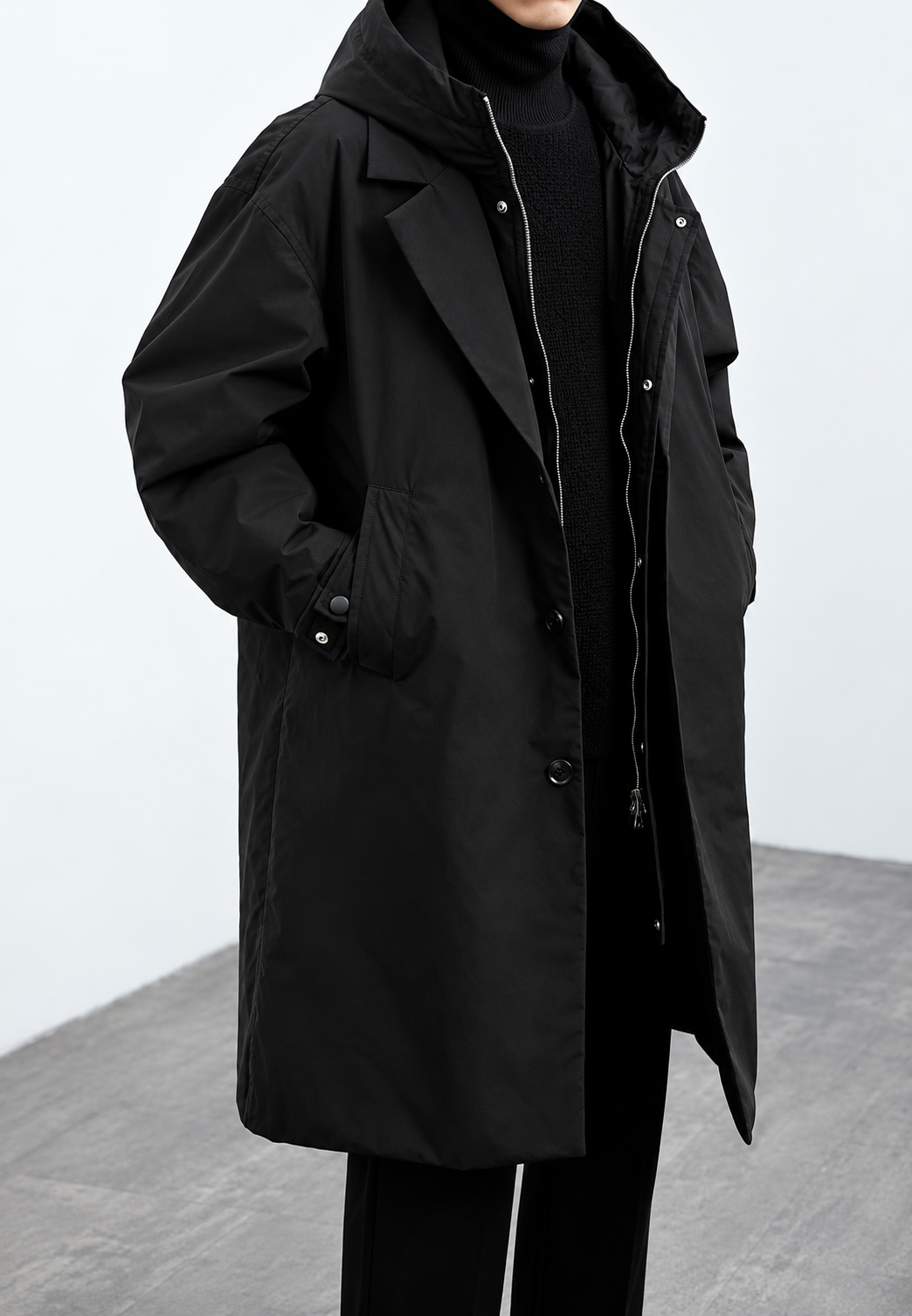 Langer Herren-Trenchcoat mit Kapuze, Reißverschluss und verstellbaren Ärmelbündchen - Corvin